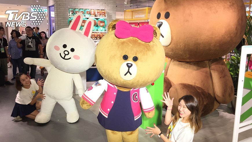 LINE全台3間專賣店比一比　各具特色