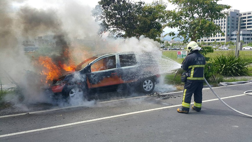 宜蘭火燒車焦屍　初步排除他殺