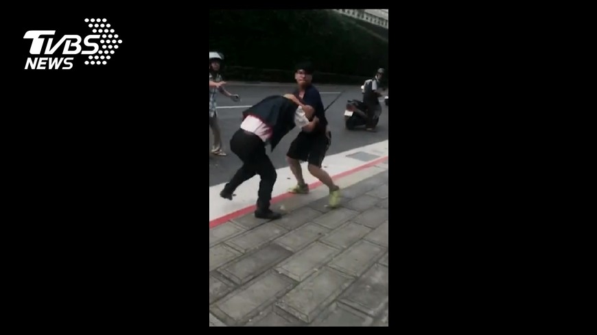 接獲50通報案電話 警:校園自治未進台大