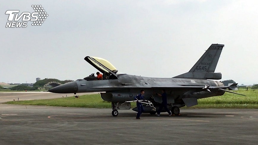 空軍F-16駐美部隊 108年底遷移土桑機場