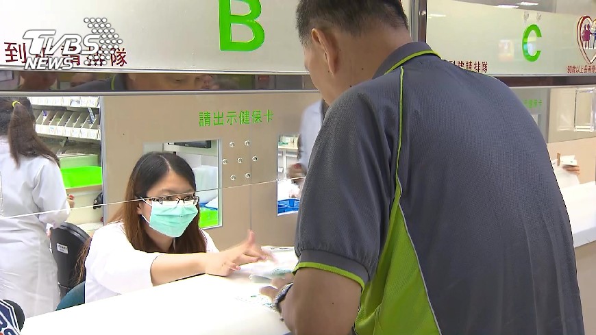 菸價漲　癮君子求助戒菸門診