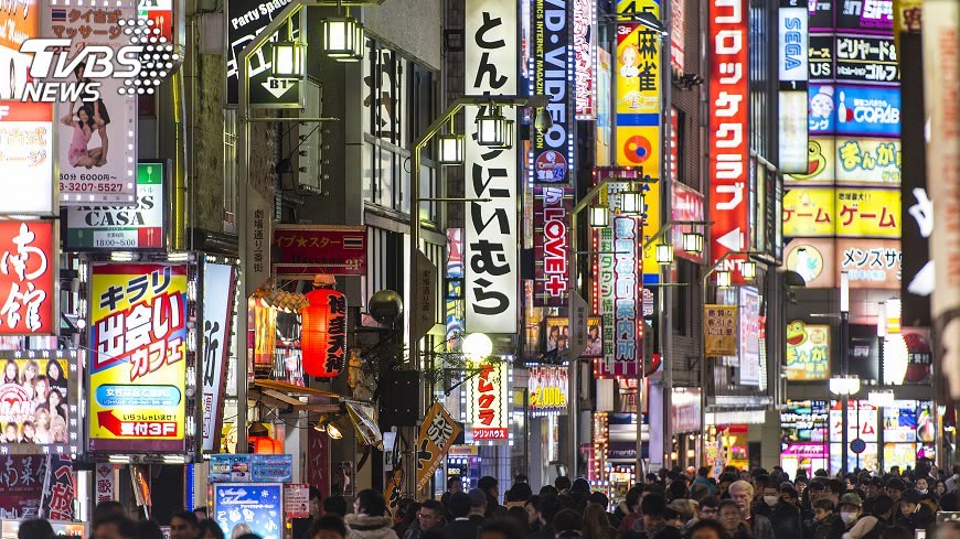 暑假優惠齊發!北美來回免2萬、日本機+酒6千有找