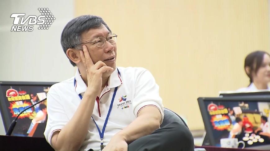 高雄輕軌拒悠遊卡 柯P嗆:北捷封殺一卡通