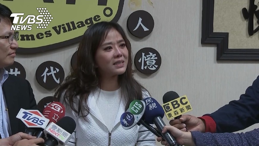 小潘潘不孕砸錢仍失敗 一夕落魄還倒貼苦撐養員工