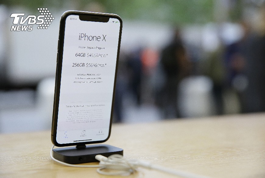 圖／達志影像美聯社 狂摔全新iPhoneX　媒體實測手機耐用度