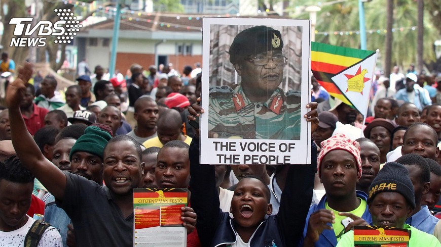 圖／達志影像路透社 解放英雄變暴君　辛巴威總統穆加比下台