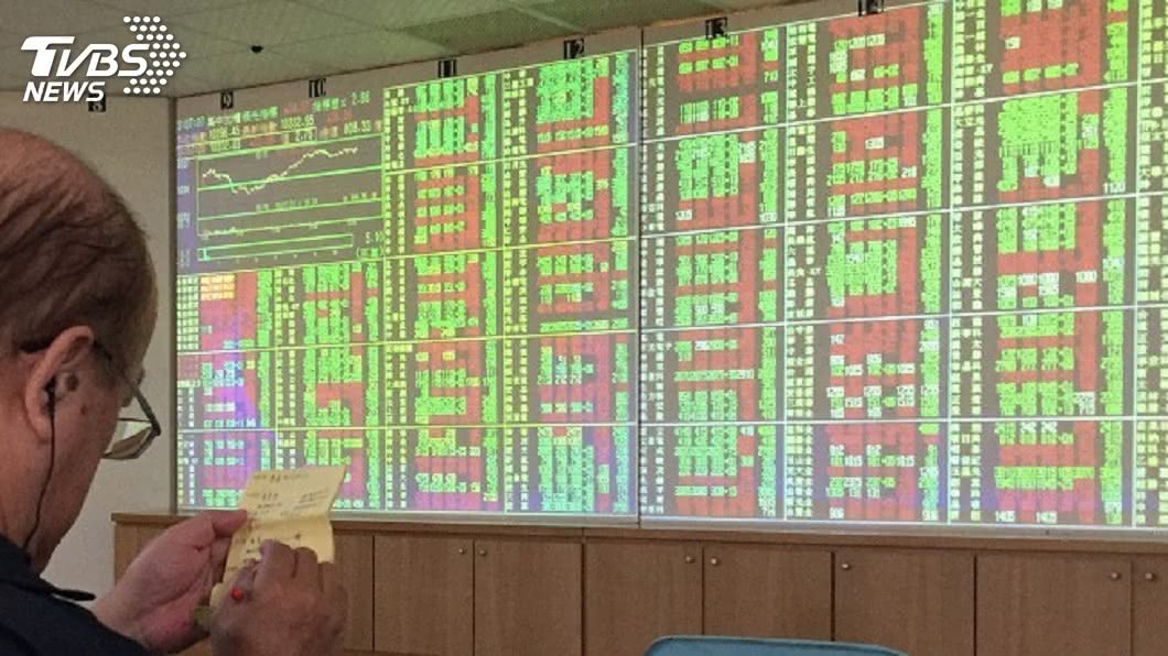 MLCC傳漲勢有衝擊 台廠三巨頭跌勢明顯