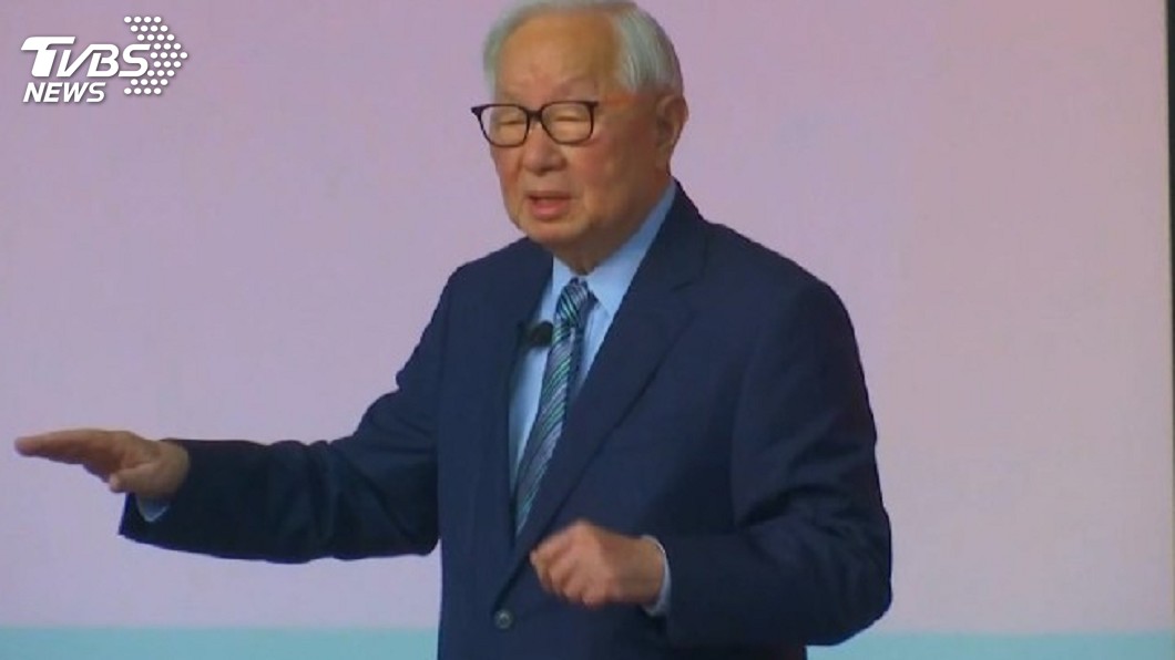 張忠謀憂美中貿易戰若擴大 恐影響蘋果鏈