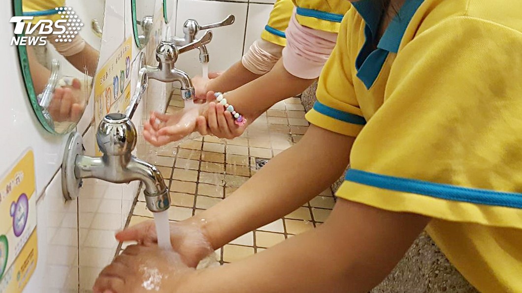 腸病毒伊科病毒11型已奪2命 13年來最大疫情