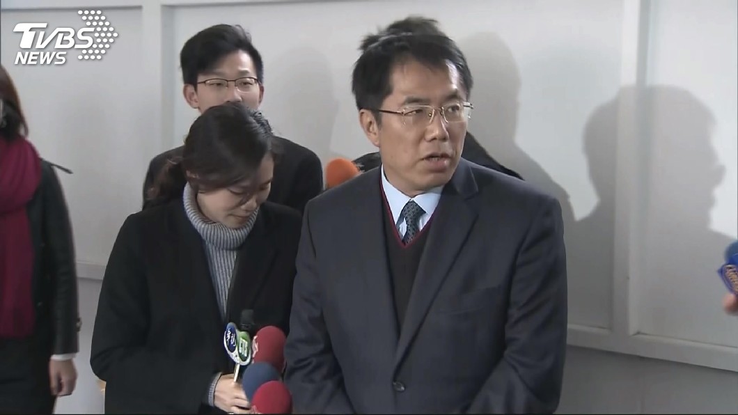 高思博指表現落後 黃偉哲:指標莫名其妙