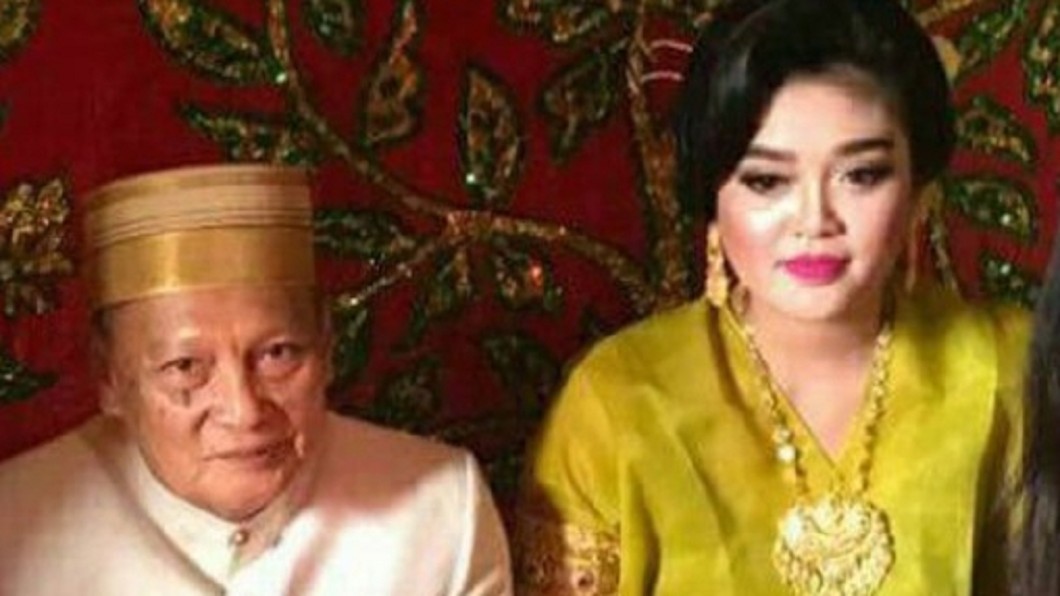 印尼版「爺孫戀」今年1月正式告吹，副市長達祖丁因懷疑妻子有小王，心灰意冷之下，便向法院訴請離婚。圖／翻攝自《中國報》