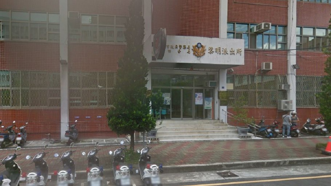 人生從那天起毀了!補教名師豪宅上吊亡 千字文曝原因