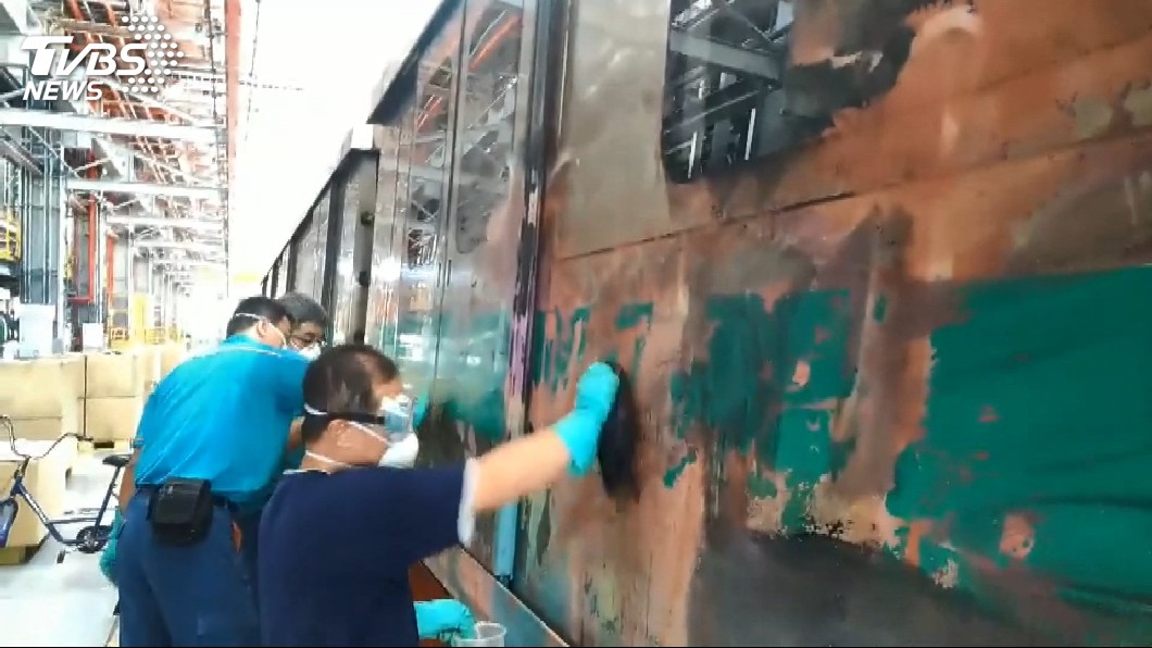 快訊/高捷車廂塗鴉3嫌 疑西班牙籍皆離台