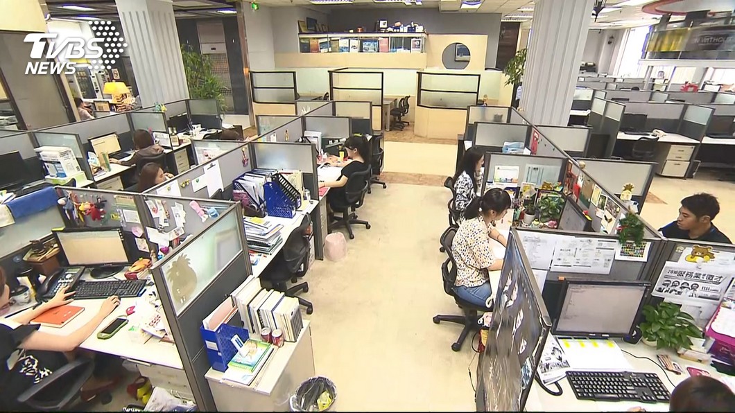 上市櫃公司若平均薪資偏低 金管會擬公布