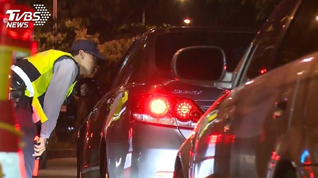 立院初審 駕車拒檢致死傷最重罰15萬並吊照