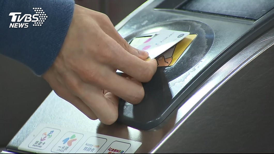 7天內投訴暴增至318件 民眾怨雙北月票頻出包