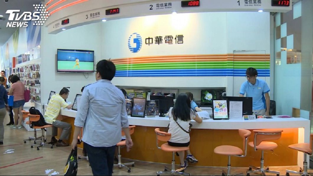 499吃到飽爆人潮 中華電官網客服掛點