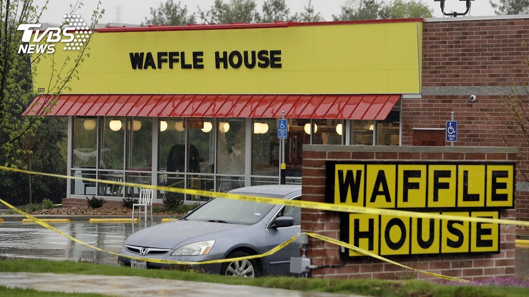 圖／達志影像美聯社 田納西州半裸男闖鬆餅餐廳開槍　釀4死4傷