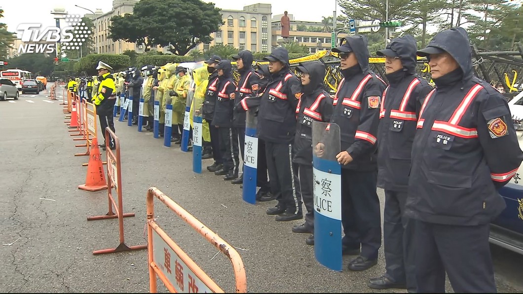 基層警察加薪 總統:持續支持警消權益
