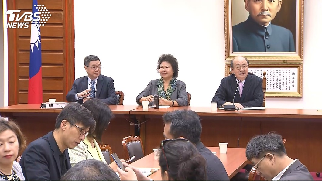 民進黨團投票決議　軍改案支持政院版