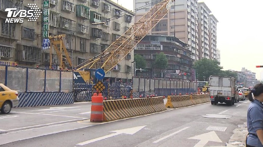 萬大線施工里長怨　柯文哲裁示成立單一窗口