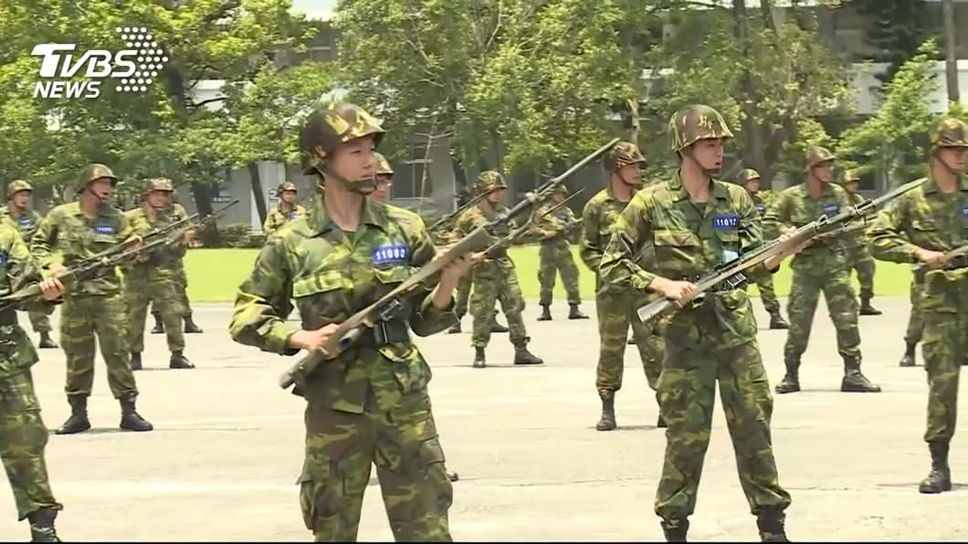 軍改三讀　國防部：照顧短年資人員有利募兵
