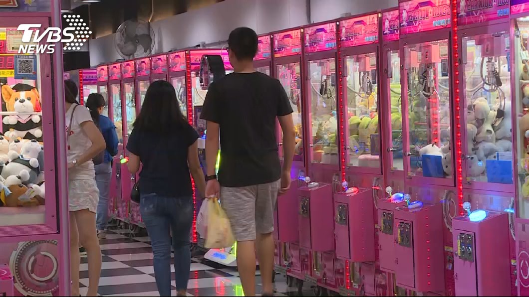 夾娃娃機店爆增　前5月娛樂稅超越去年全年