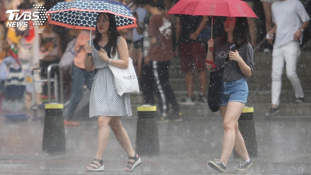 大雨變豪雨 15縣市注意雷擊強陣風
