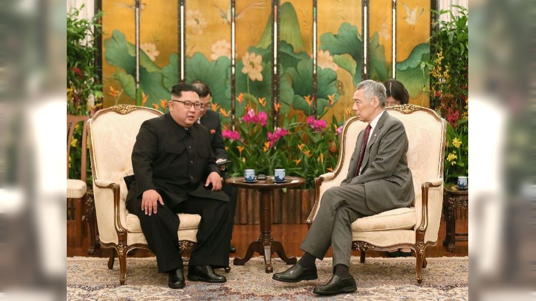 北韓領導人金正恩與新加坡總理李顯龍會面／翻攝自Twitter