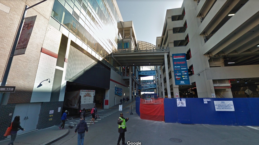 案發購物中心。圖/Google Map