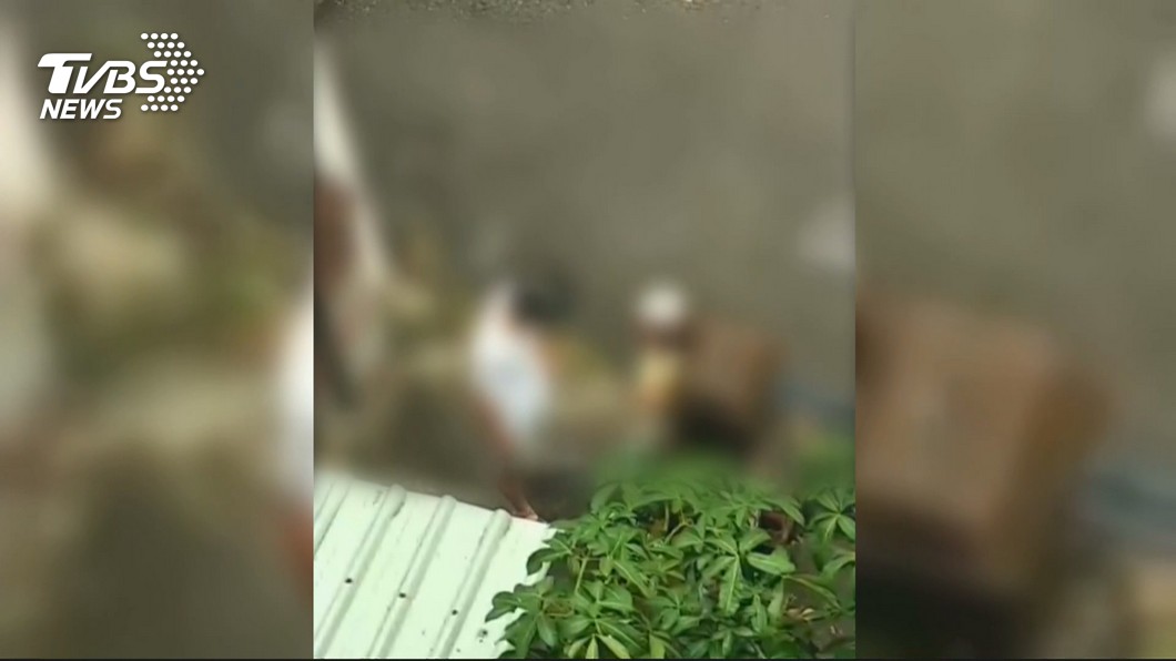 不滿失智老母漏尿 不孝兒竟發狠掌摑又掐脖