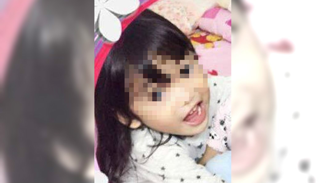 馬來西亞一名6歲女童半夜醒來疑似找不到父母，不慎從5樓陽台墜樓身亡。(圖／翻攝自臉書)