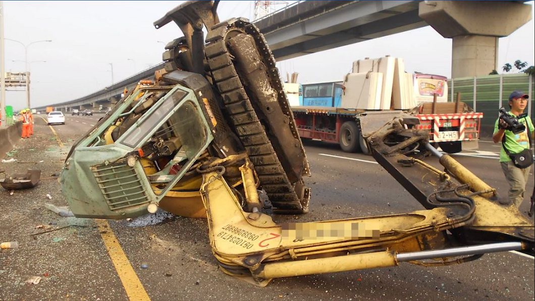 圖/翻攝自國道公路警察局臉書