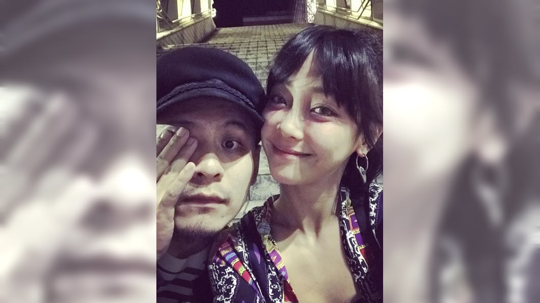 謝欣穎七夕甜曬和男友的合照。(圖/翻攝自謝欣穎IG)