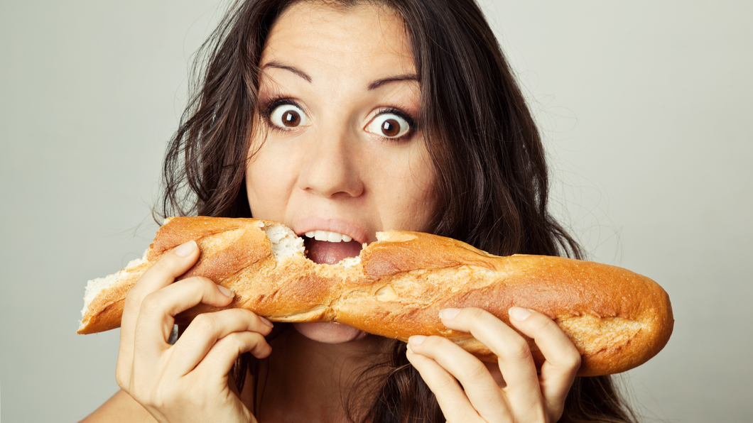 你還在吃麵包當晚餐嗎？人體最不缺的就是空熱量│TVBS新聞網