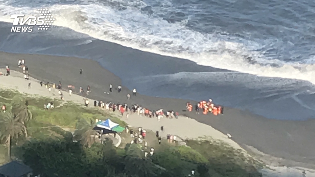 宜蘭神秘海灘2日發生2起溺水事件。圖／TVBS
