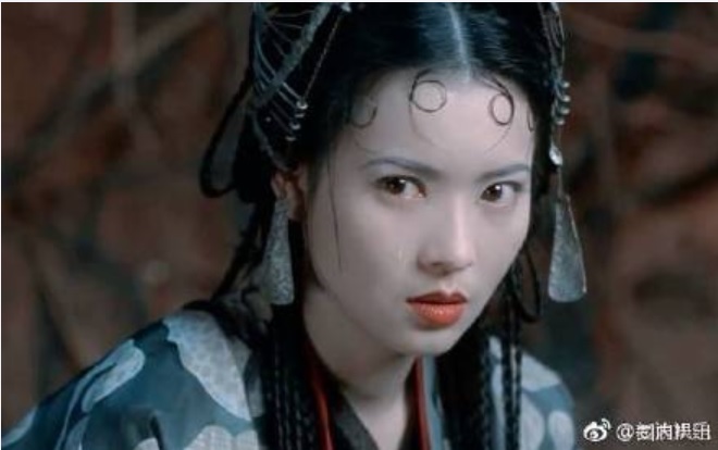 藍潔瑛1 - 藍潔瑛1.jpg 藍潔瑛演出蜘蛛精春三十娘。圖/翻攝自微博