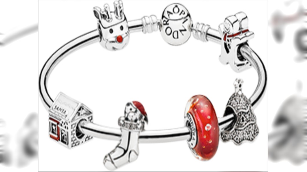 MITSUI OUTLET PARK台中港,PANDORA絕版商品,特價2.5折起。圖/廠商提供