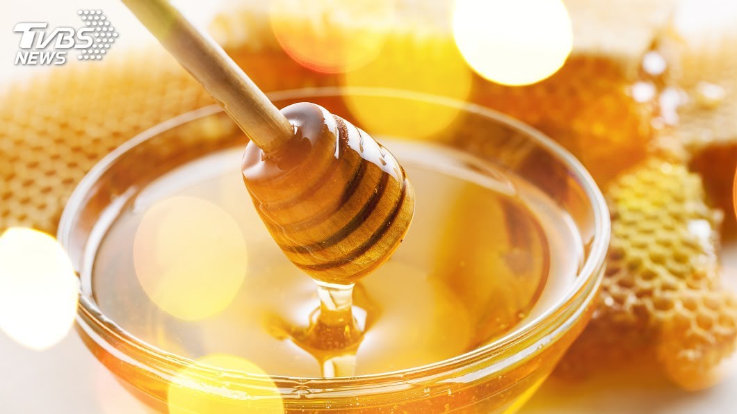 蜂蜜專家分享3個安全加熱蜂蜜的方法。（示意圖／shutterstock達志影像）