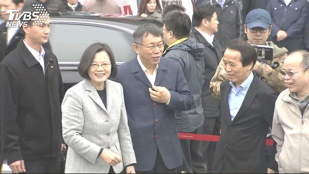 柯文哲在北市長大選險勝,事後傳出他對綠營不滿,還要求對方把戰犯交出來。(圖/TVBS)