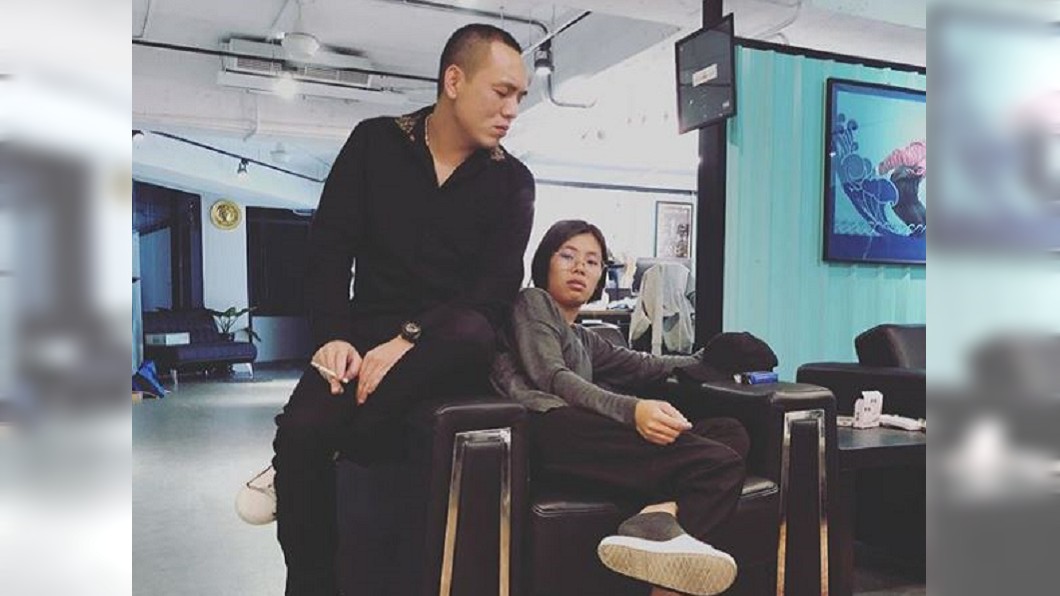 左為春風,右為菸酒拉。圖/翻攝自春風IG