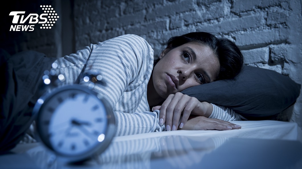 生活壓力大，現代人的睡眠問題越來越嚴重。示意圖／TVBS
