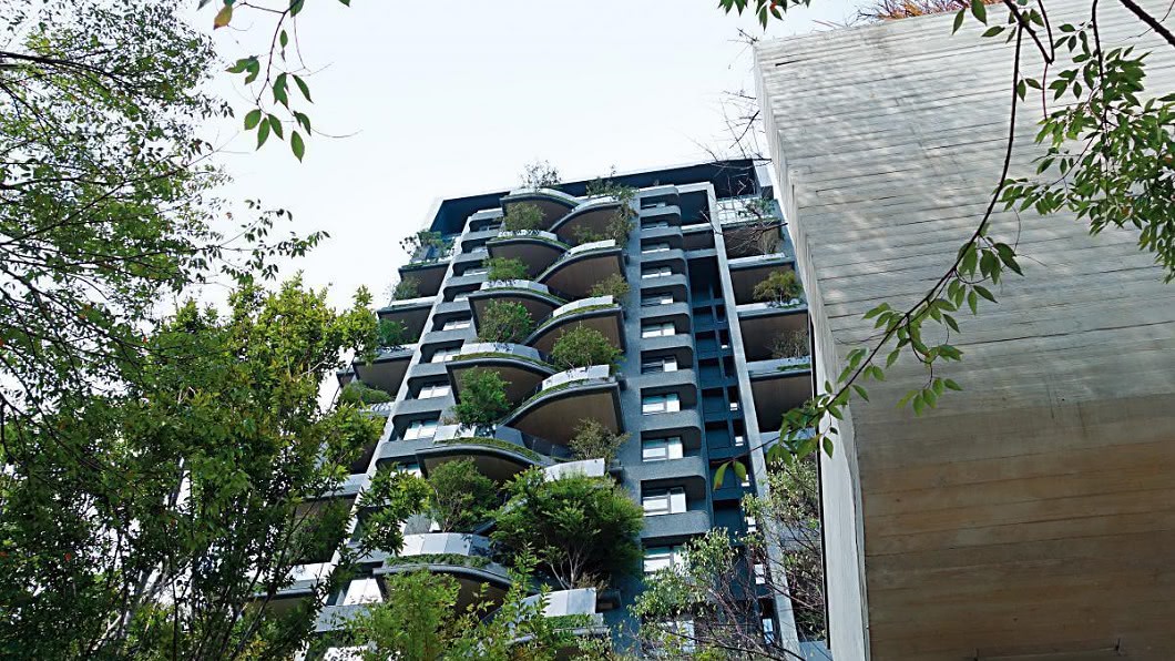 王傳一所住的豪宅為得獎設計,據報導在新竹算是第2「豪宅王」。(圖/翻攝自樹花園官網)