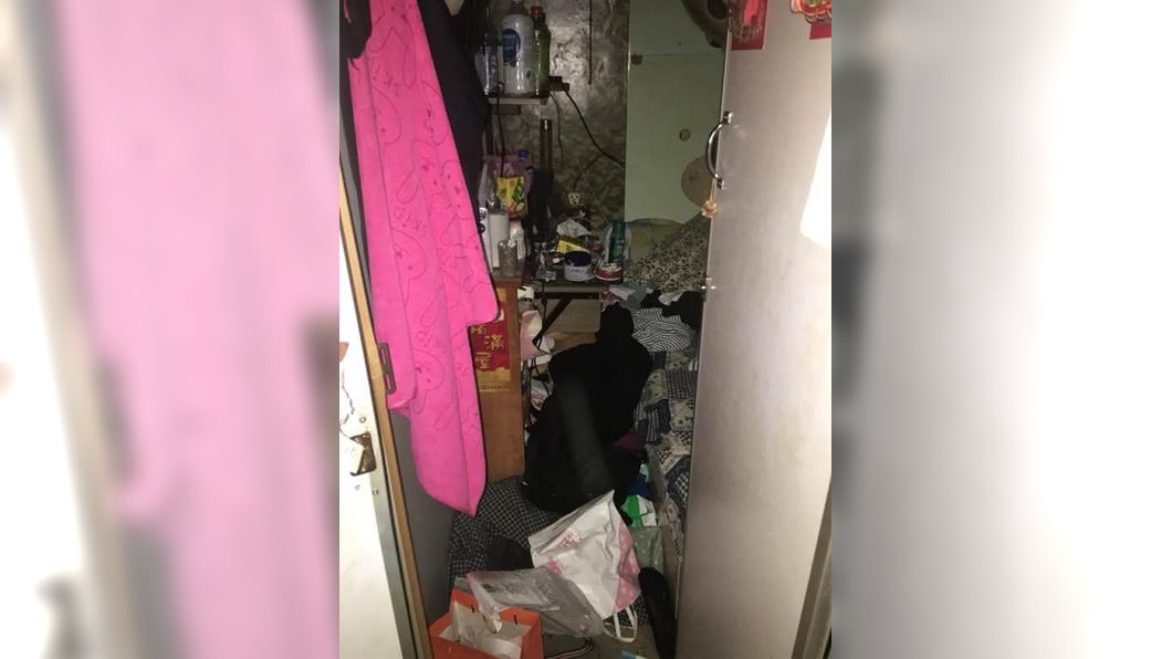 未婚夫女兒外表光鮮亮麗,但閨房卻十分驚人。翻攝/爆怨公社