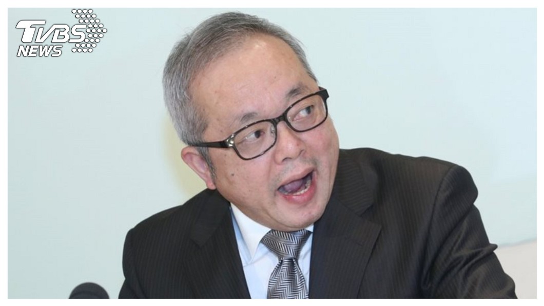 蔡英文總統元旦談話提及要分享的「經濟紅利」,今年確定不會發放了!行政院副院長施俊吉8日表示,這預算今年度應該是來不及,應該會在下一年度才會編列。他強調,針對外傳月薪3萬元以下發1萬元是子虛烏有,;本案絕對不是劫貧濟富,是要照顧弱勢。 圖/中央社