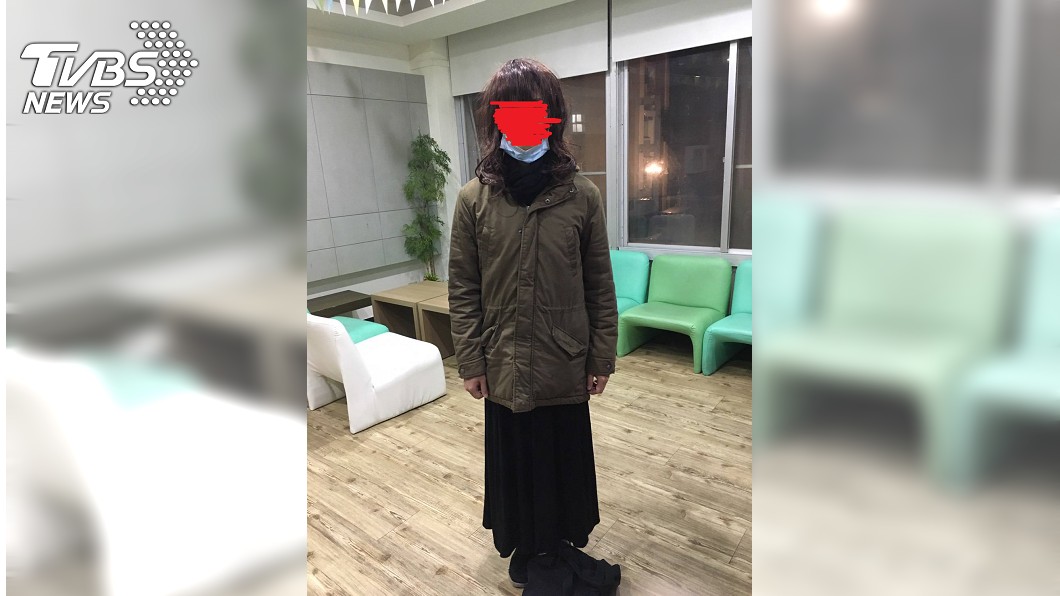 24歲的陳男今日凌晨扮女裝潛入淡江大學女宿舍。(圖／TVBS)
