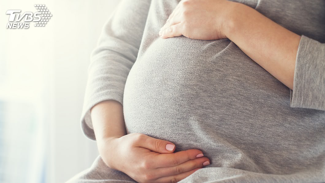 一名懷孕39週的孕婦在臨盆時產下死胎，這讓他非常吃驚難過。(示意圖／TVBS)