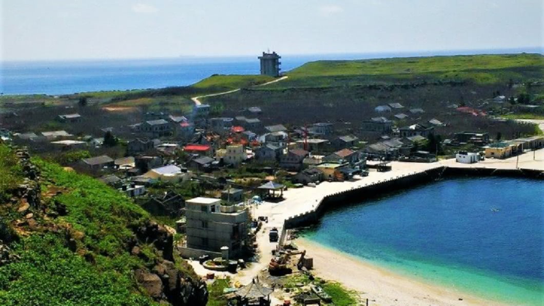 澎湖跳島玩法-東吉嶼。(圖/Tripbaa趣吧!亞洲自由行專家)