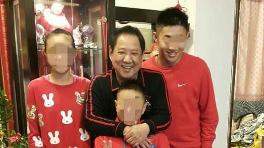 馬如龍與孫子合照。圖/翻攝臉書