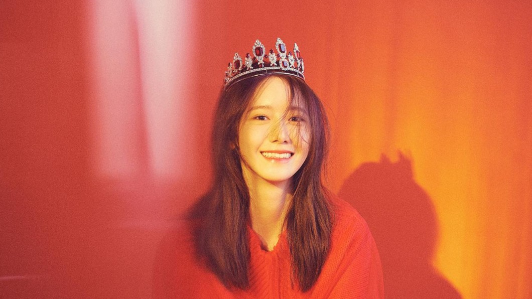 潤娥帶著小皇冠笑容甜到心裡/截自소녀시대(Girls' Generation)粉專